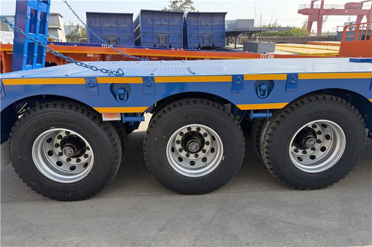 TITAN 3 Axle 80 Ton Low Bed Trailer Price for Sale In Nigeria - Low loader semi-trailer: picture 2 TITAN 3 Axle 80 Ton Low Bed Trailer Price for Sale In Nigeria - Low loader semi-trailer: picture 2