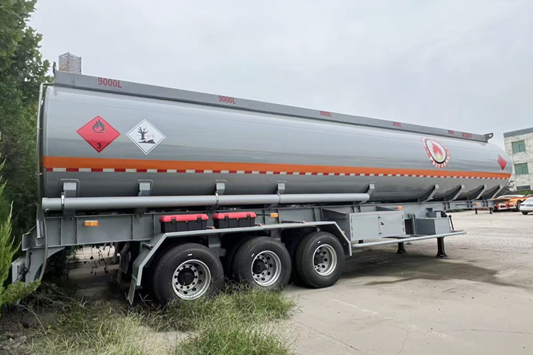 TITAN 45000 Liters Fuel Tanker Trailer for sale in Tanzania - Tank semi-trailer: picture 3 TITAN 45000 Liters Fuel Tanker Trailer for sale in Tanzania - Tank semi-trailer: picture 3