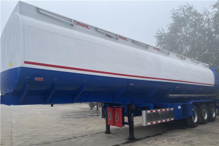 TITAN 45000 Liters Oil Tanker Trailer for Sale In Ghana - Tank semi-trailer: picture 3 TITAN 45000 Liters Oil Tanker Trailer for Sale In Ghana - Tank semi-trailer: picture 3