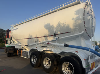 TITAN Bulker Trailer Truck for Sale in Jamaica - Tank semi-trailer: picture 2 TITAN Bulker Trailer Truck for Sale in Jamaica - Tank semi-trailer: picture 2