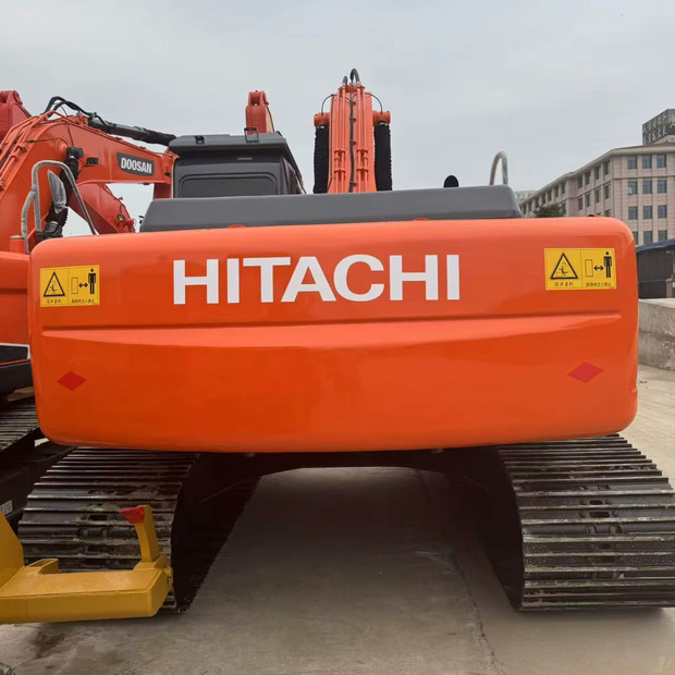 2022 Hitachi ZX250 - Crawler excavator: picture 5 2022 Hitachi ZX250 - Crawler excavator: picture 5