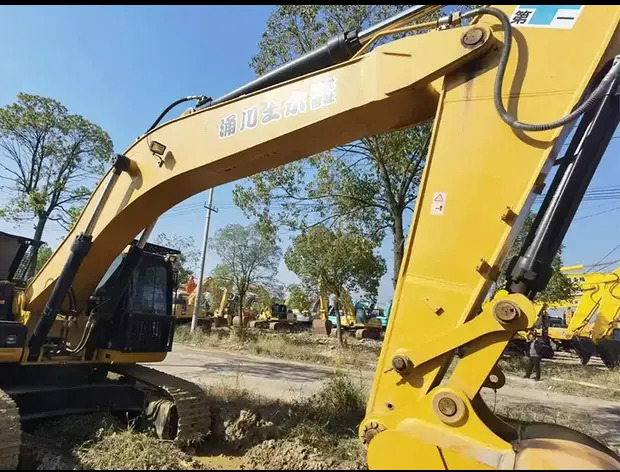 2023 Caterpillar 330D - Crawler excavator: picture 4 2023 Caterpillar 330D - Crawler excavator: picture 4