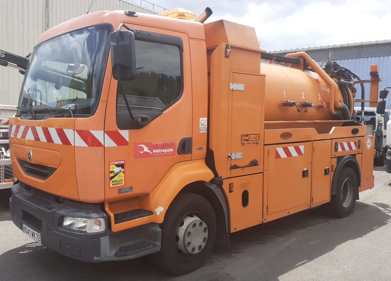 8541-WF-72 - Camion cureuse Renault - Vacuum truck: picture 1 8541-WF-72 - Camion cureuse Renault - Vacuum truck: picture 1