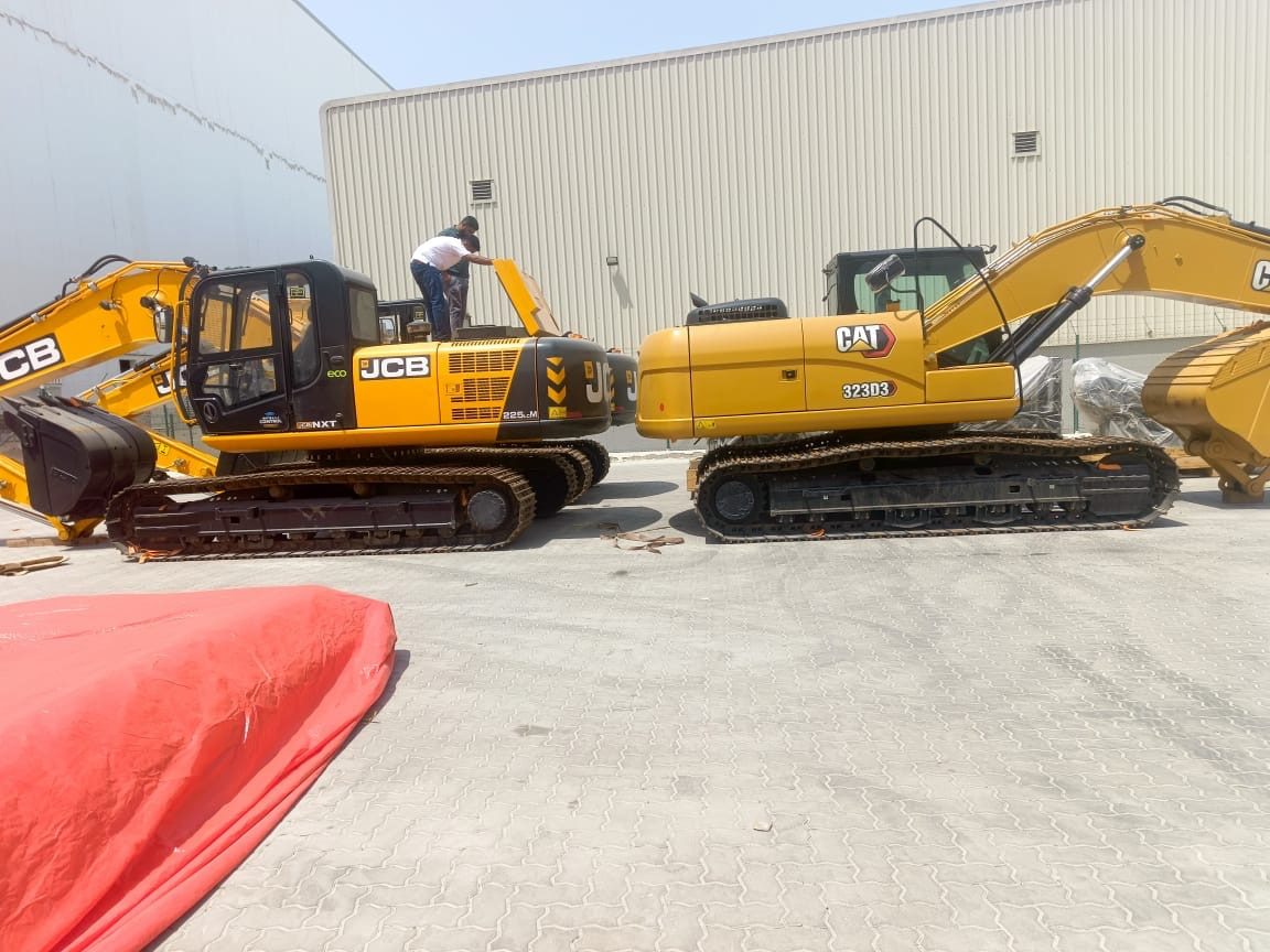Leasing of CATERPILLAR 323D3 CATERPILLAR 323D3: picture 7 Leasing of CATERPILLAR 323D3 CATERPILLAR 323D3: picture 7