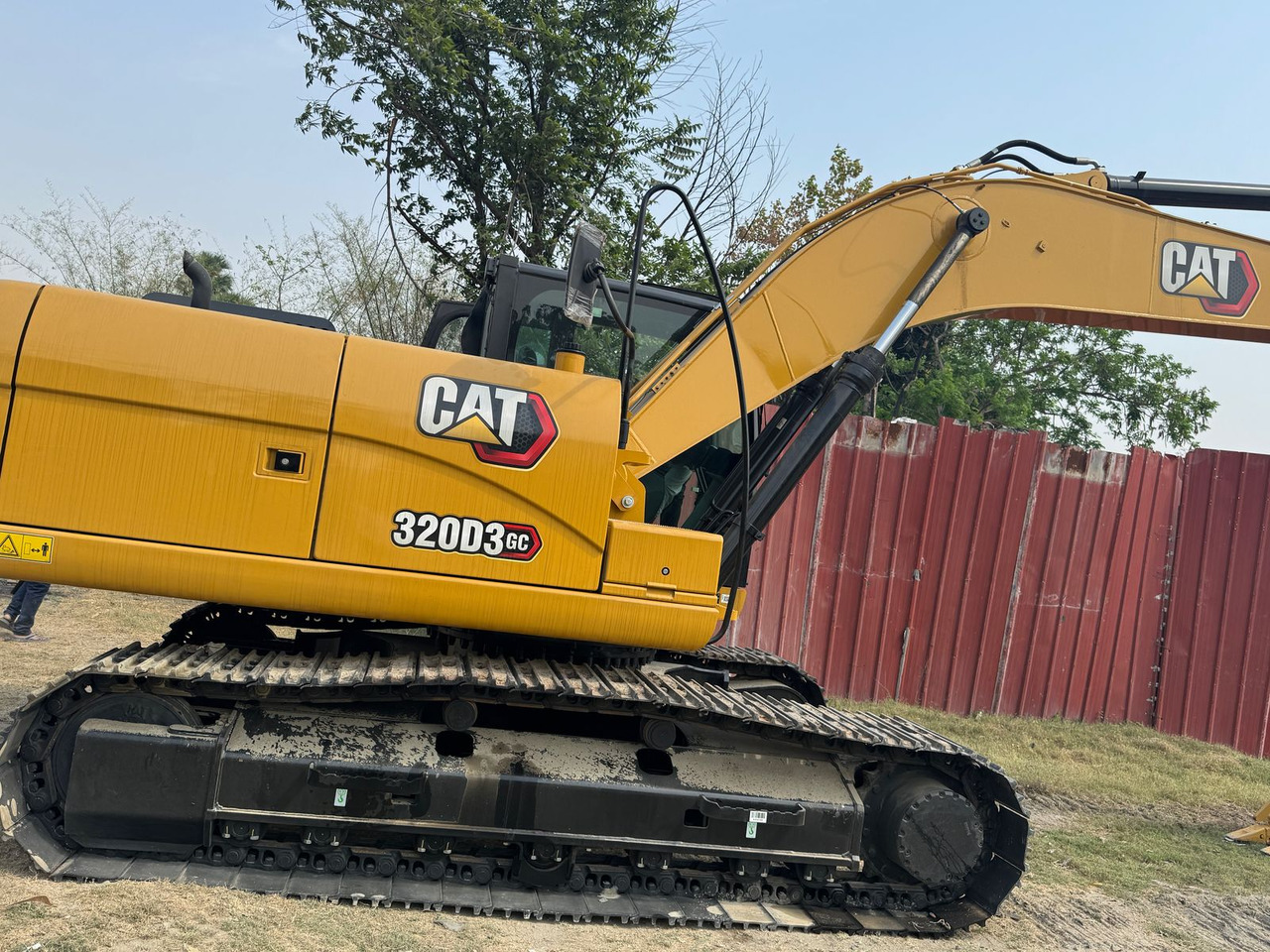 CATERPILLAR 323GC - Crawler excavator: picture 2 CATERPILLAR 323GC - Crawler excavator: picture 2