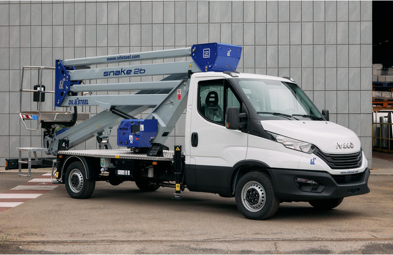 Oil & Steel Snake 26 Sobre IVECO 35S14 Distancia entre ejes 4100 mm - Truck mounted aerial platform: picture 1 Oil & Steel Snake 26 Sobre IVECO 35S14 Distancia entre ejes 4100 mm - Truck mounted aerial platform: picture 1