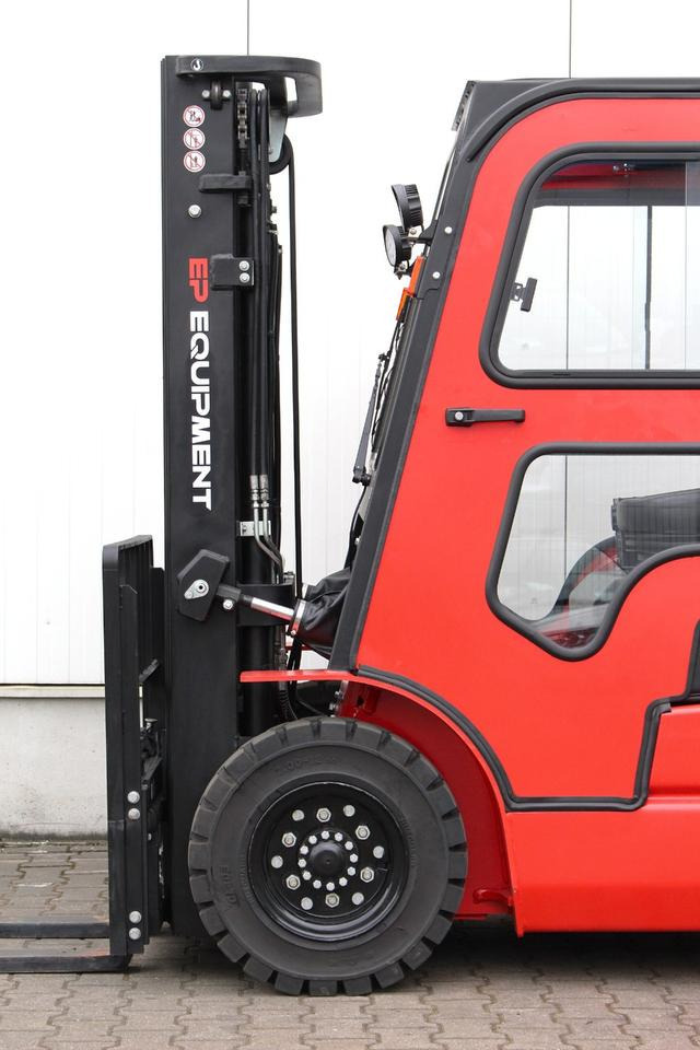 Electric forklift EP EFL252 Triplex Li-ion 111Std.: picture 7