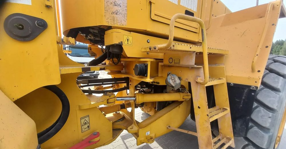 Wheel loader Volvo L150E: picture 9 Wheel loader Volvo L150E: picture 9