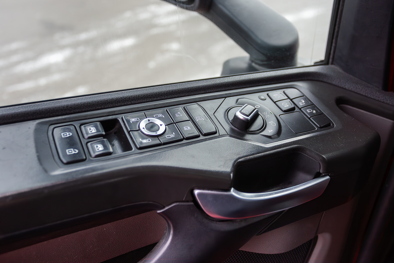 Leasing of SCANIA R450 SCANIA R450: picture 12