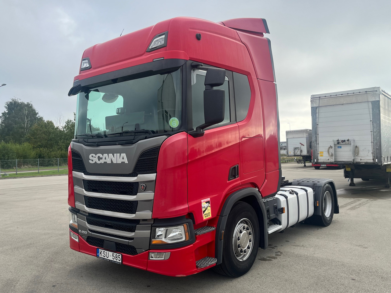 SCANIA R450 - Tractor unit: picture 2 SCANIA R450 - Tractor unit: picture 2