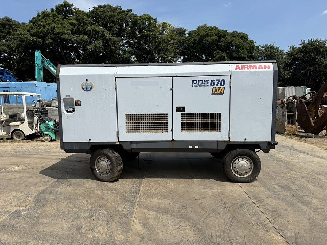 Air compressor AIRMAN PDS670SD-4C5: picture 6