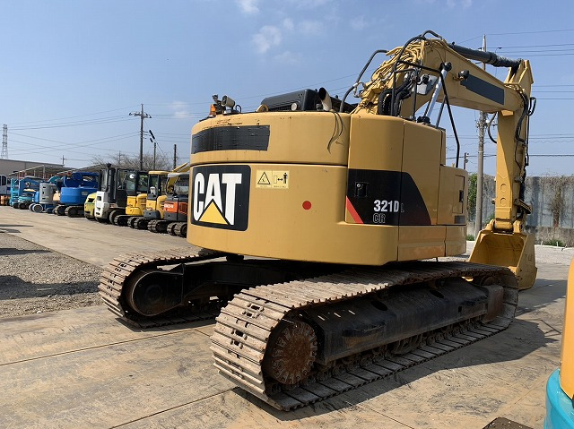 CAT 321DLCR - Crawler excavator: picture 5 CAT 321DLCR - Crawler excavator: picture 5