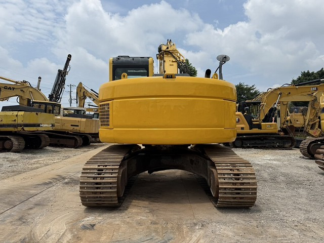 KOMATSU PC228US-8 - Crawler excavator: picture 4 KOMATSU PC228US-8 - Crawler excavator: picture 4