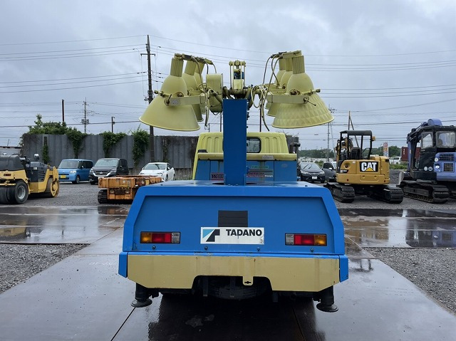 Lighting tower, Truck TADANO LS-106A: picture 7