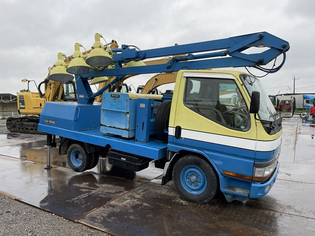 Lighting tower, Truck TADANO LS-106A: picture 11