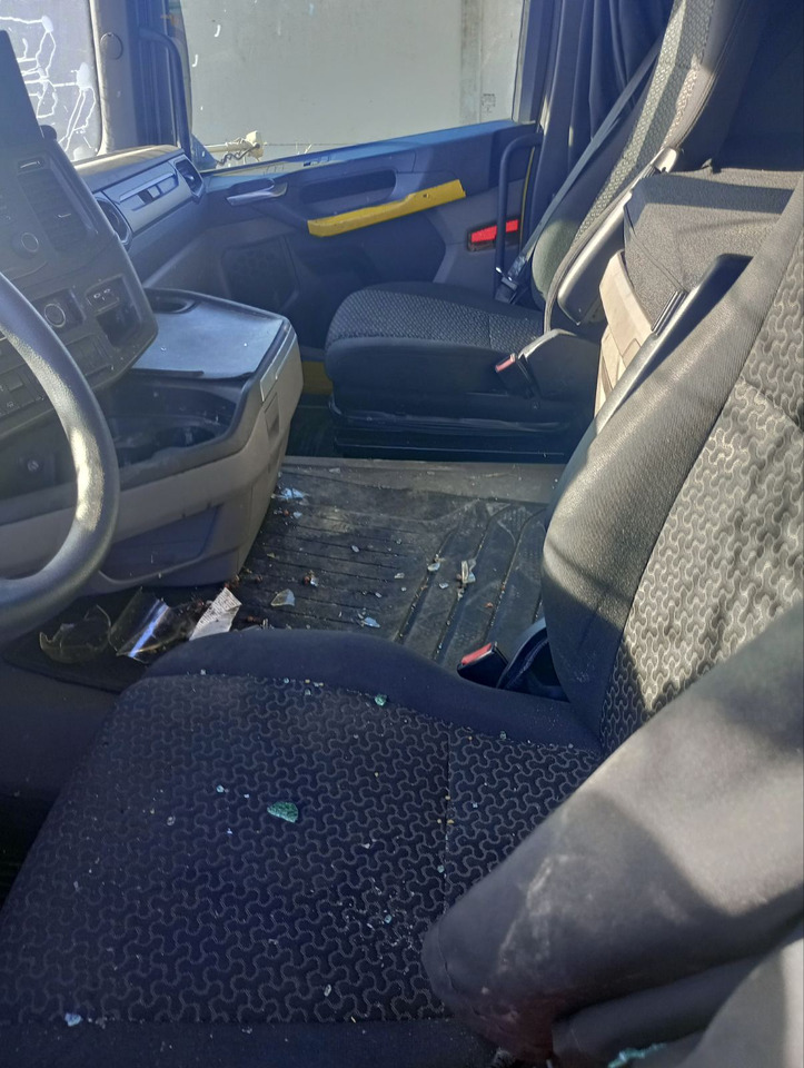 Tractor unit SCANIA R460 SUPER, Location: Villareal, Spain: picture 20 Tractor unit SCANIA R460 SUPER, Location: Villareal, Spain: picture 20