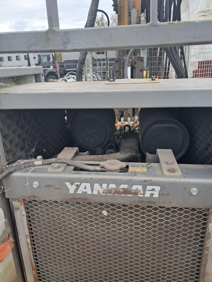 Somac/Sedidrill S200 - Drilling rig: picture 5 Somac/Sedidrill S200 - Drilling rig: picture 5