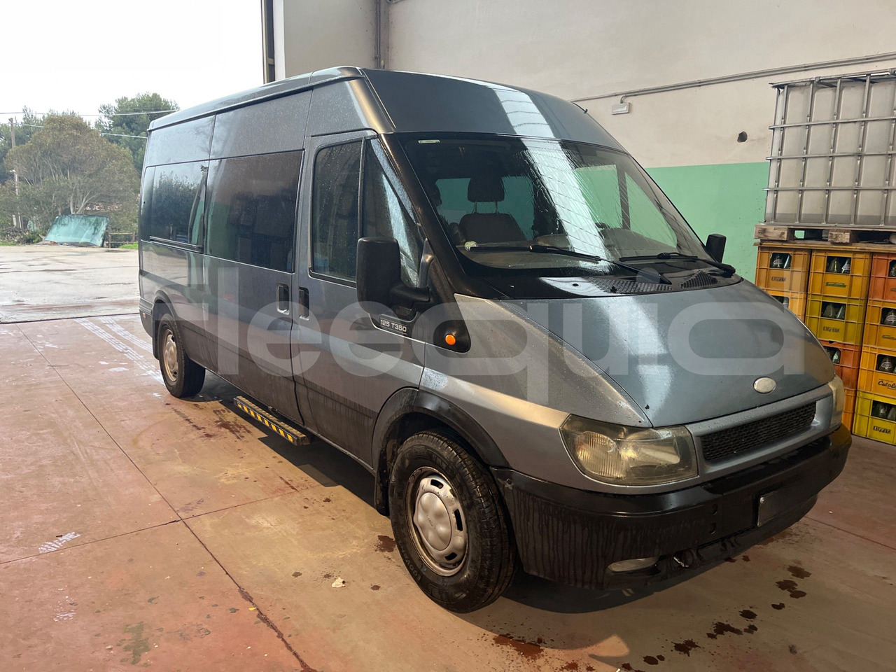 Ford Transit - Suburban bus: picture 1 Ford Transit - Suburban bus: picture 1