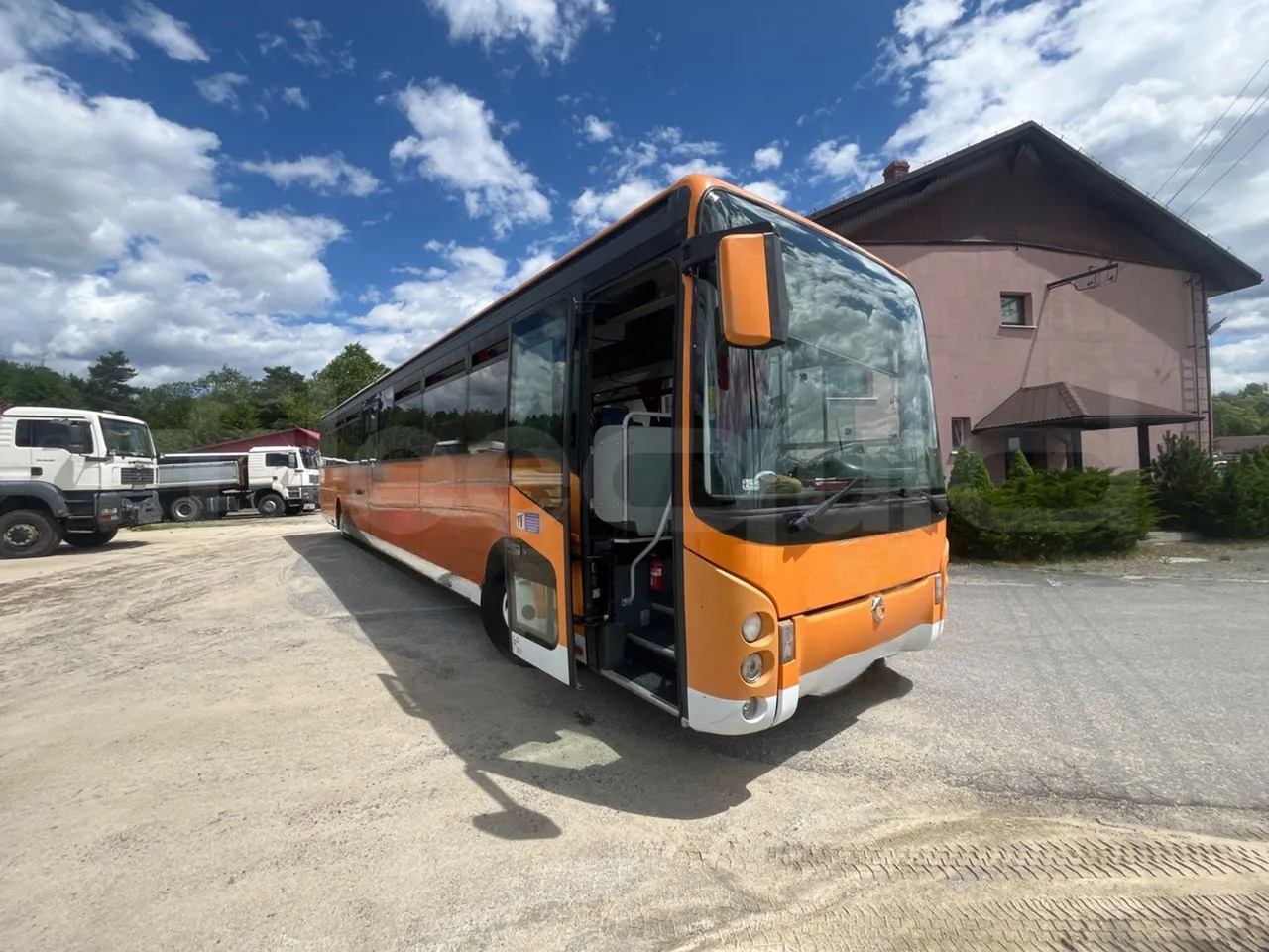 Irisbus Ares - Suburban bus: picture 1 Irisbus Ares - Suburban bus: picture 1