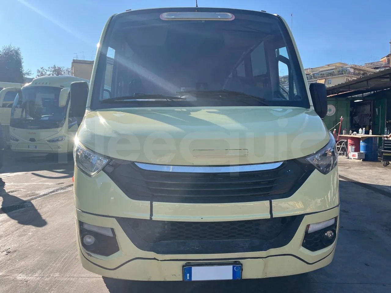 Iveco Daily - Minibus, Passenger van: picture 2 Iveco Daily - Minibus, Passenger van: picture 2