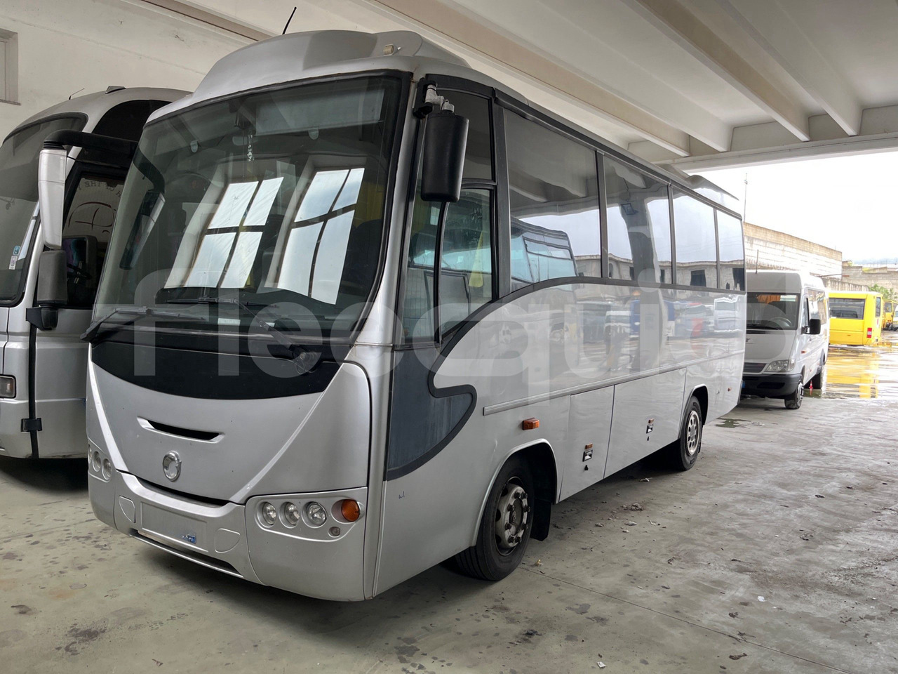 Iveco Eurocargo - Coach: picture 4 Iveco Eurocargo - Coach: picture 4