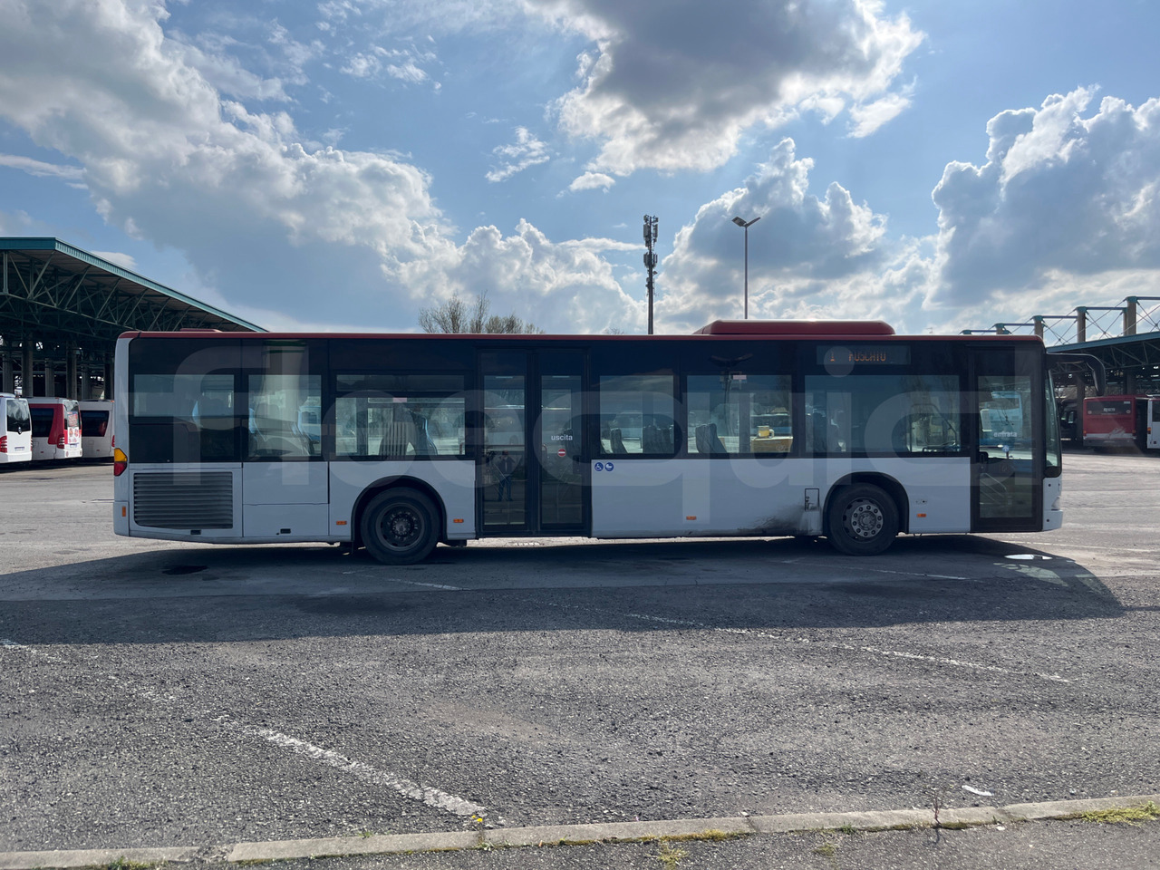 Suburban bus Mercedes-Benz Citaro: picture 11