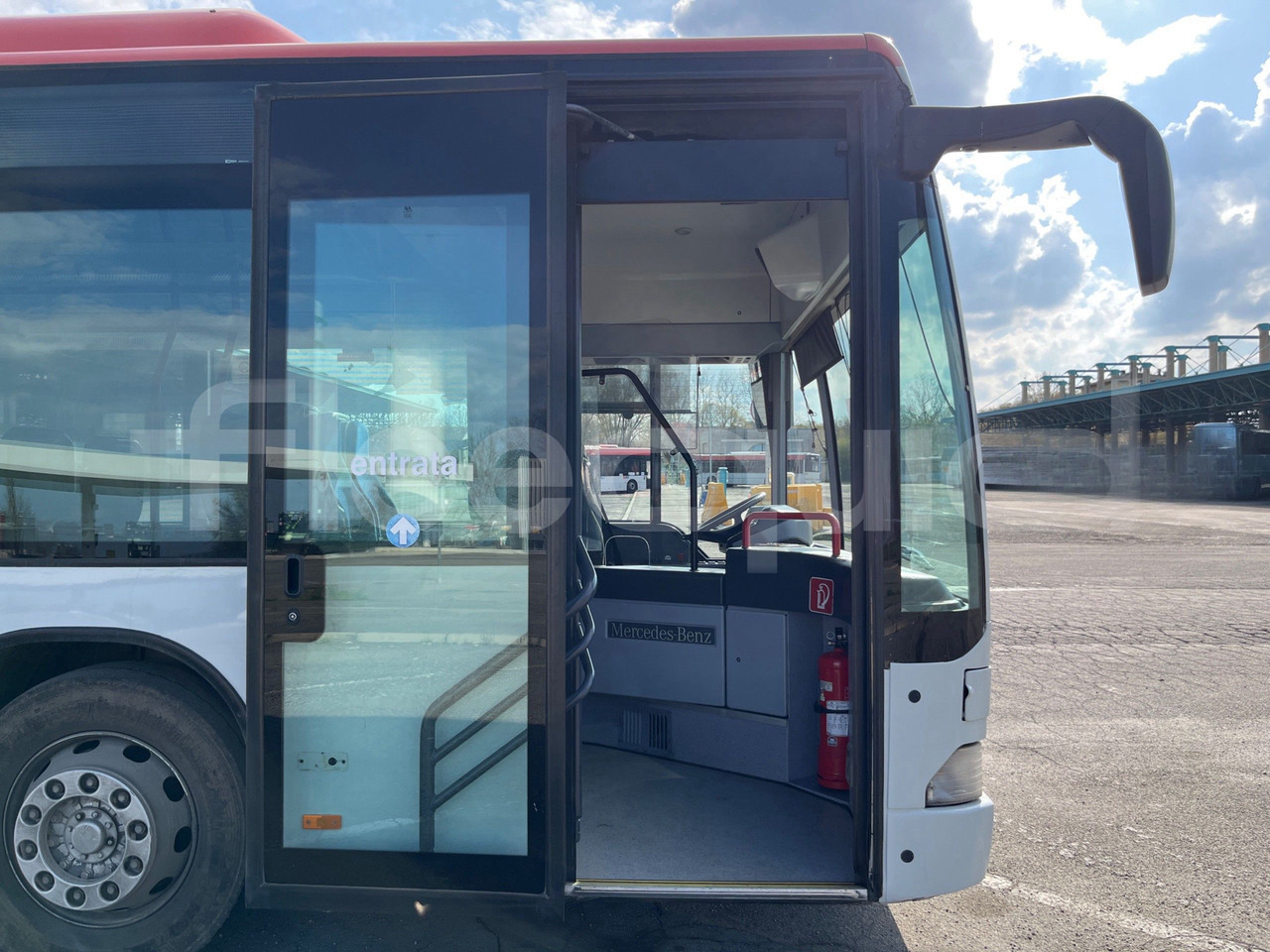 Suburban bus Mercedes-Benz Citaro: picture 13