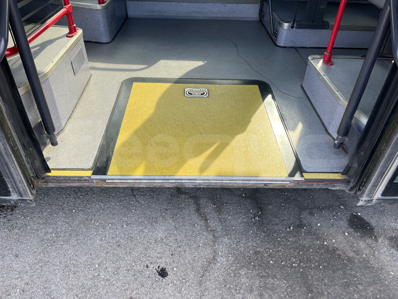 Suburban bus Mercedes-Benz Citaro: picture 15