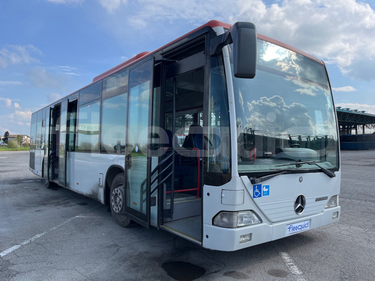 Suburban bus Mercedes-Benz Citaro: picture 10