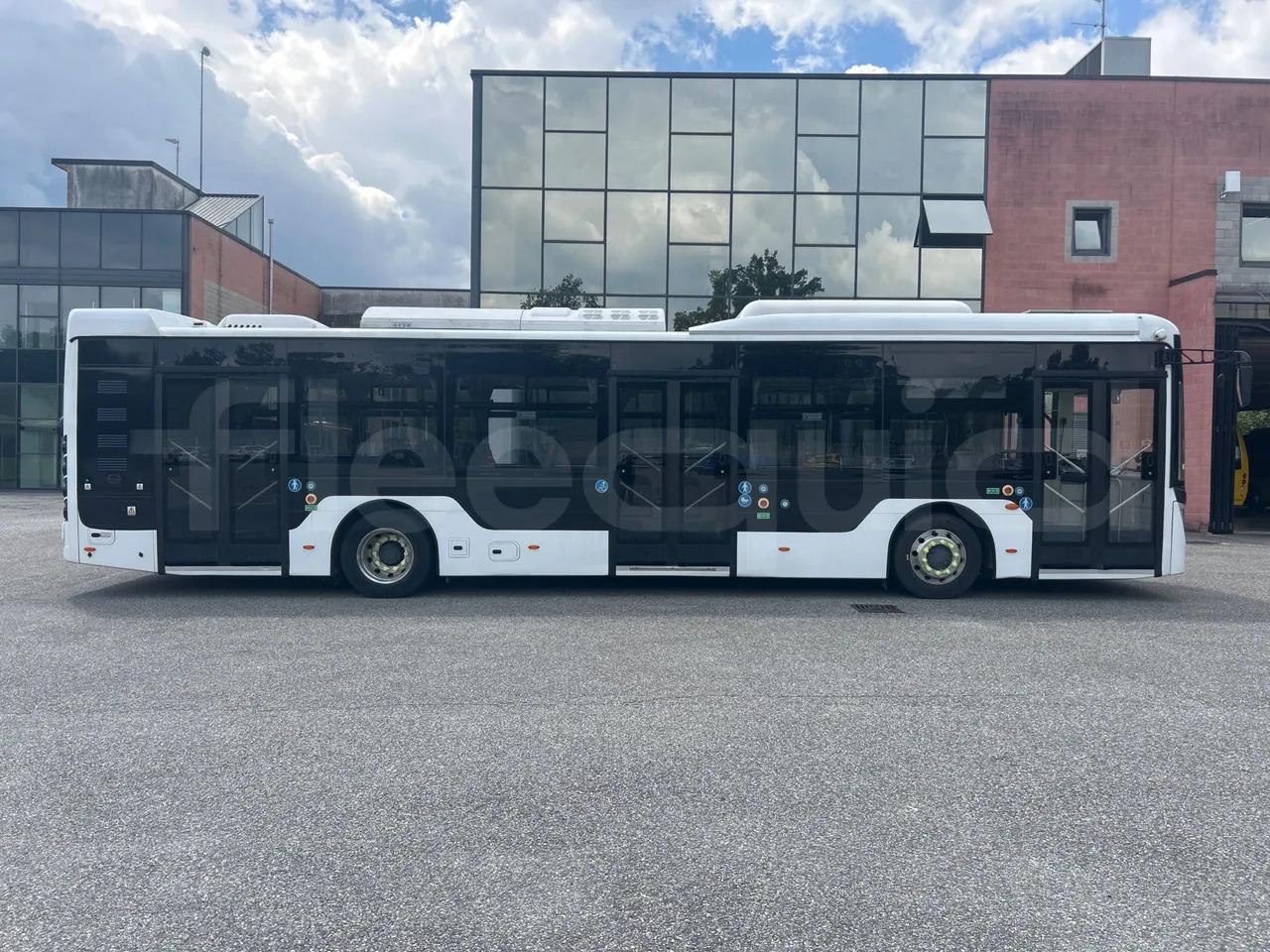 City bus, Electric bus Zonson Granton: picture 11