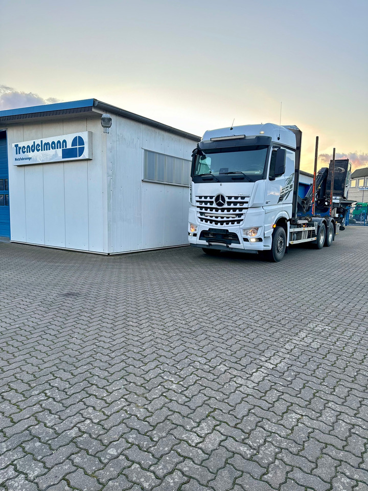 Mercedes Arocs 3358 L 6x4 Radstand 4500 Arocs 3358 L 6x4 Blatt-Luft Gefedert - Log truck: picture 3 Mercedes Arocs 3358 L 6x4 Radstand 4500 Arocs 3358 L 6x4 Blatt-Luft Gefedert - Log truck: picture 3