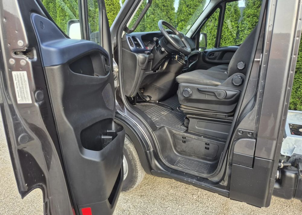 Iveco 35C18 3.0 180KM - Tipper van: picture 5 Iveco 35C18 3.0 180KM - Tipper van: picture 5