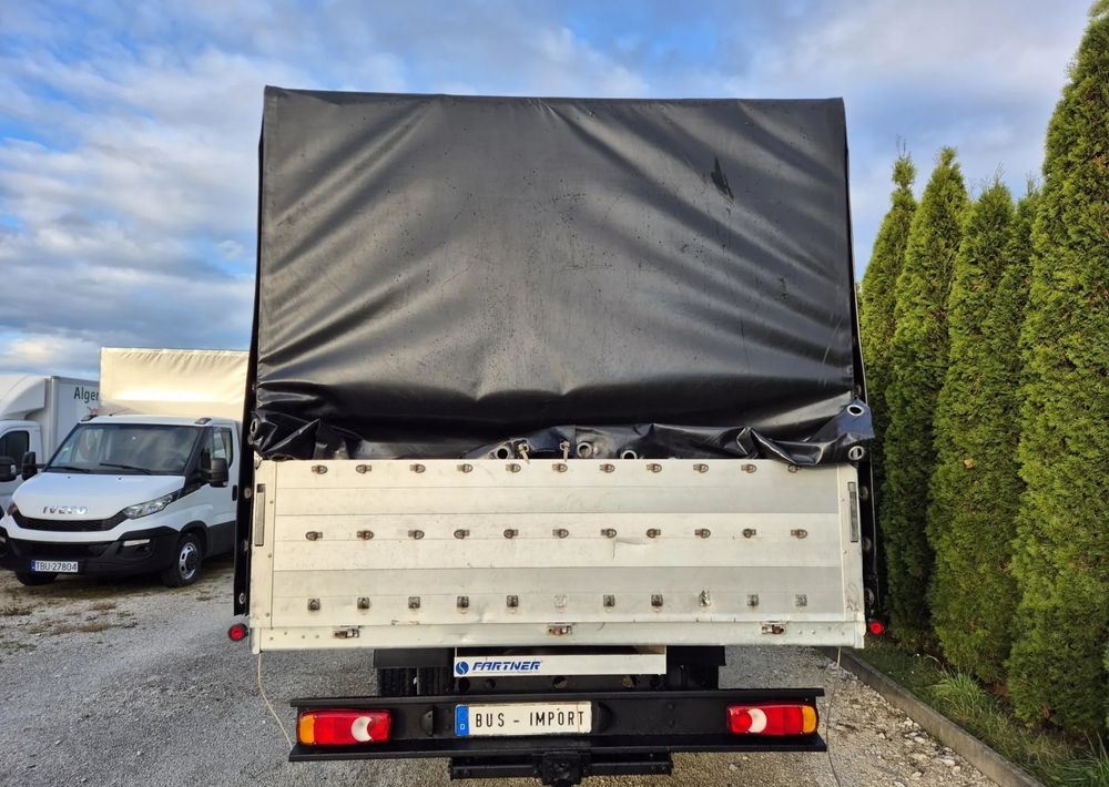 Nissan ATLEON 3.0 150KM - Curtainsider truck: picture 4 Nissan ATLEON 3.0 150KM - Curtainsider truck: picture 4