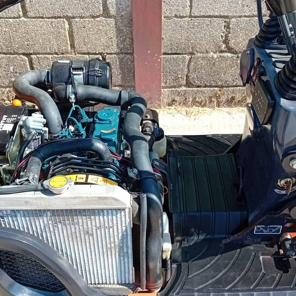 Kubota K 008-3 - Mini excavator: picture 4 Kubota K 008-3 - Mini excavator: picture 4