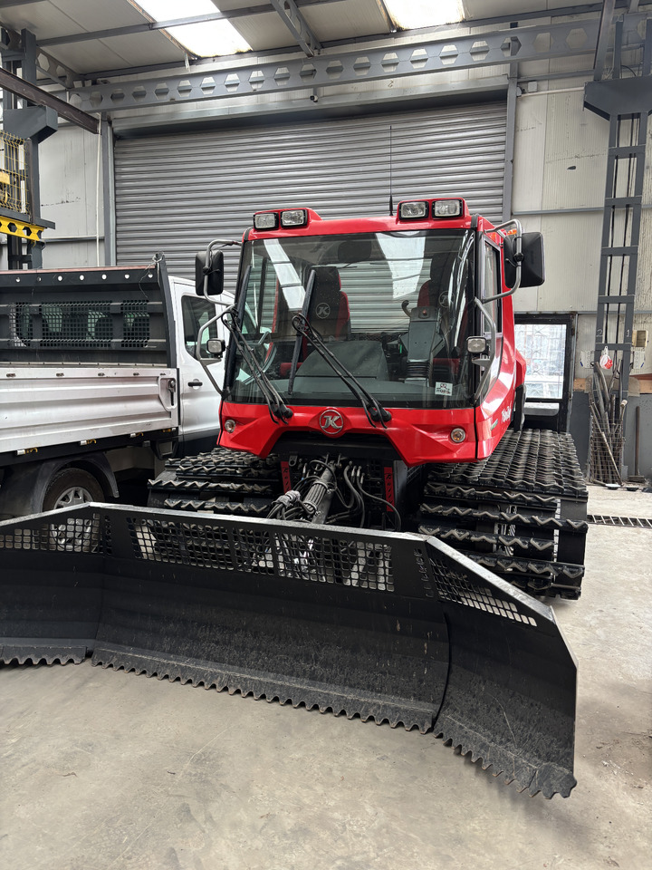 KÄSSBOHRER PISTENBULLY PB100 CABIN - Snow removal vehicle: picture 4 KÄSSBOHRER PISTENBULLY PB100 CABIN - Snow removal vehicle: picture 4