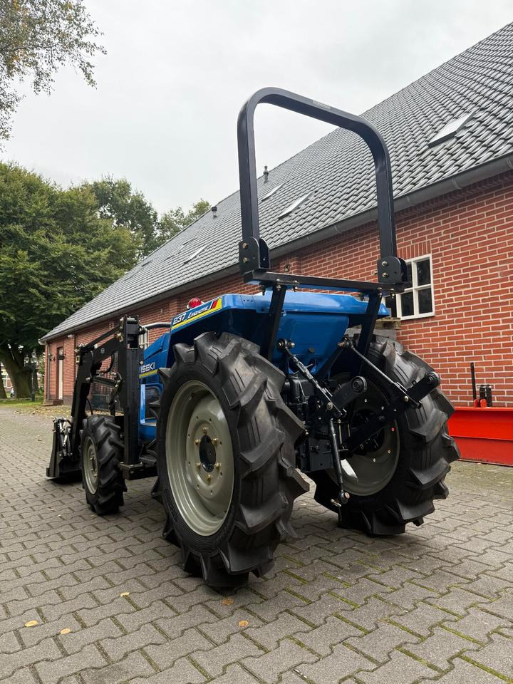 Kleintraktor Iseki TU237 mit Frontlader ab 149 € pro Monat. - Compact tractor: picture 3 Kleintraktor Iseki TU237 mit Frontlader ab 149 € pro Monat. - Compact tractor: picture 3