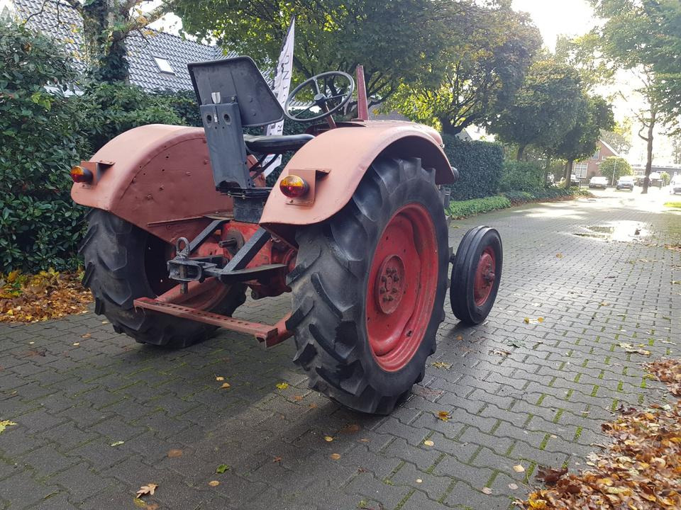 Oldtimer Hanomag R425 - Farm tractor: picture 4 Oldtimer Hanomag R425 - Farm tractor: picture 4