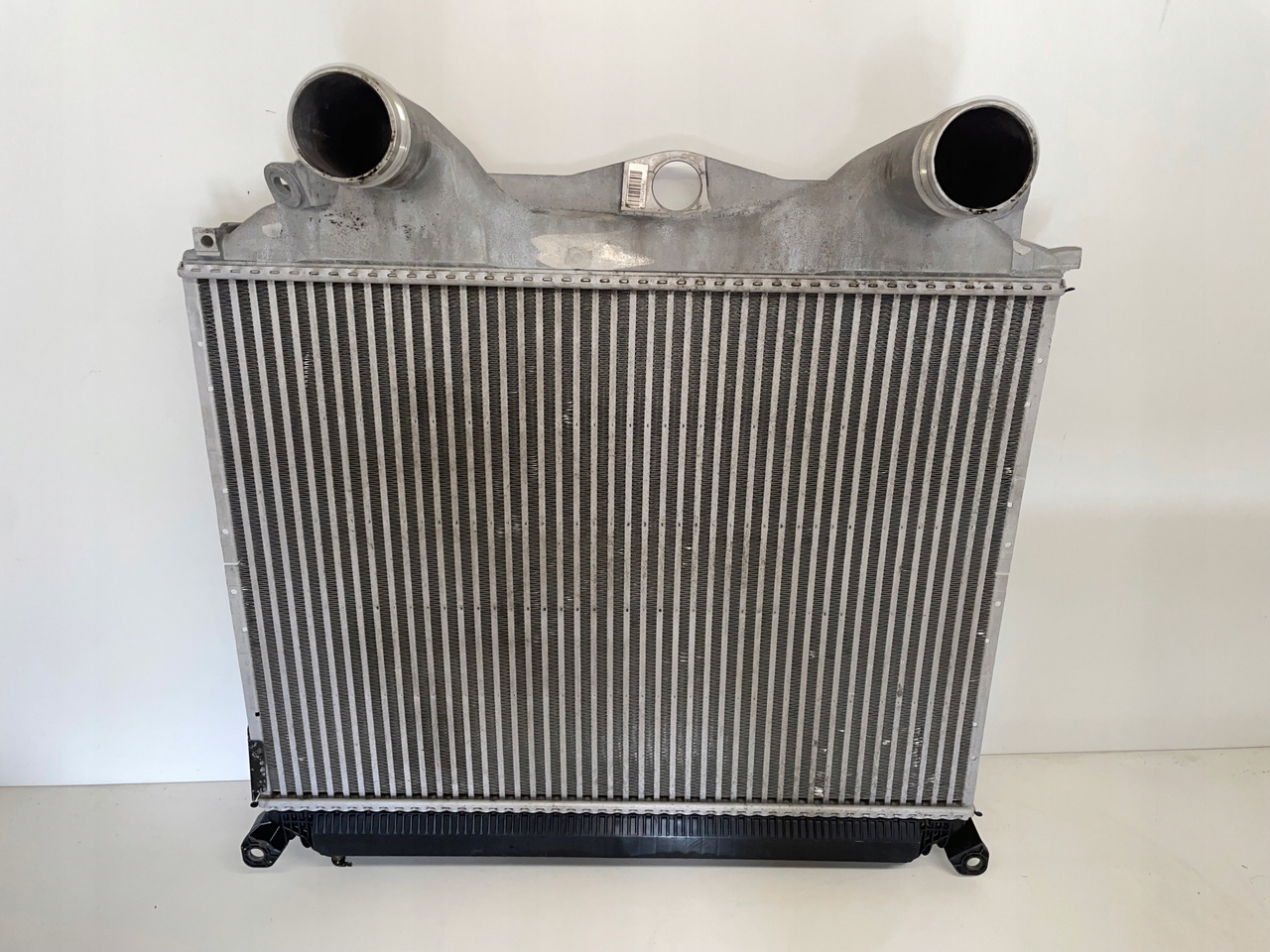 CHŁODNICA INTERCOLLER INTERKULER MAN TGS TGA - Intercooler for Truck: picture 2 CHŁODNICA INTERCOLLER INTERKULER MAN TGS TGA - Intercooler for Truck: picture 2