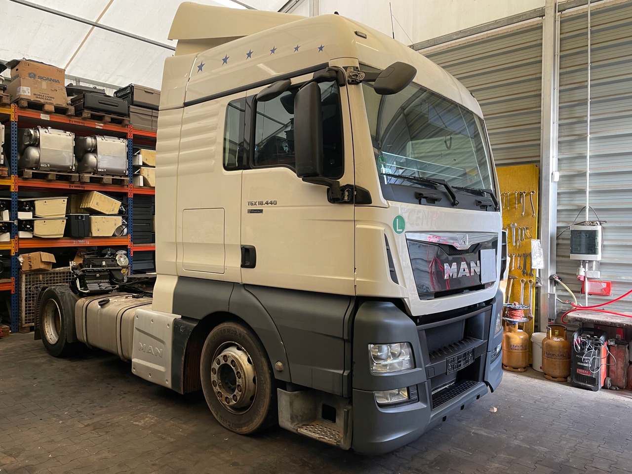 KABINA MAN TGX EURO 6 XLX BIAŁA KOLOR RAL 9010 - Cab for Truck: picture 1 KABINA MAN TGX EURO 6 XLX BIAŁA KOLOR RAL 9010 - Cab for Truck: picture 1