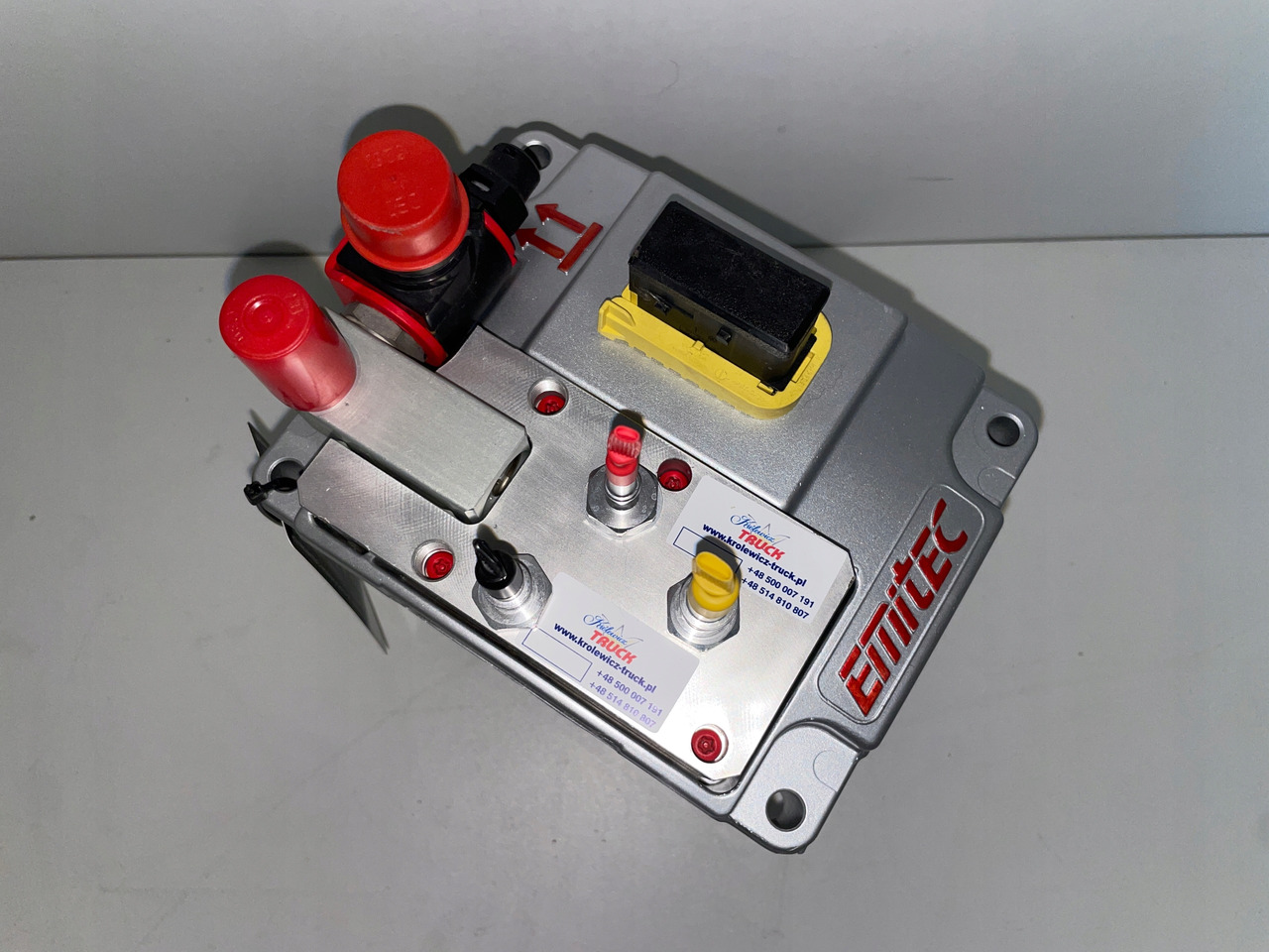 POMPA ADBLUE AD BLUE EMITEC MAN TGX TGS 81154036157 - AdBlue tank for Truck: picture 2 POMPA ADBLUE AD BLUE EMITEC MAN TGX TGS 81154036157 - AdBlue tank for Truck: picture 2