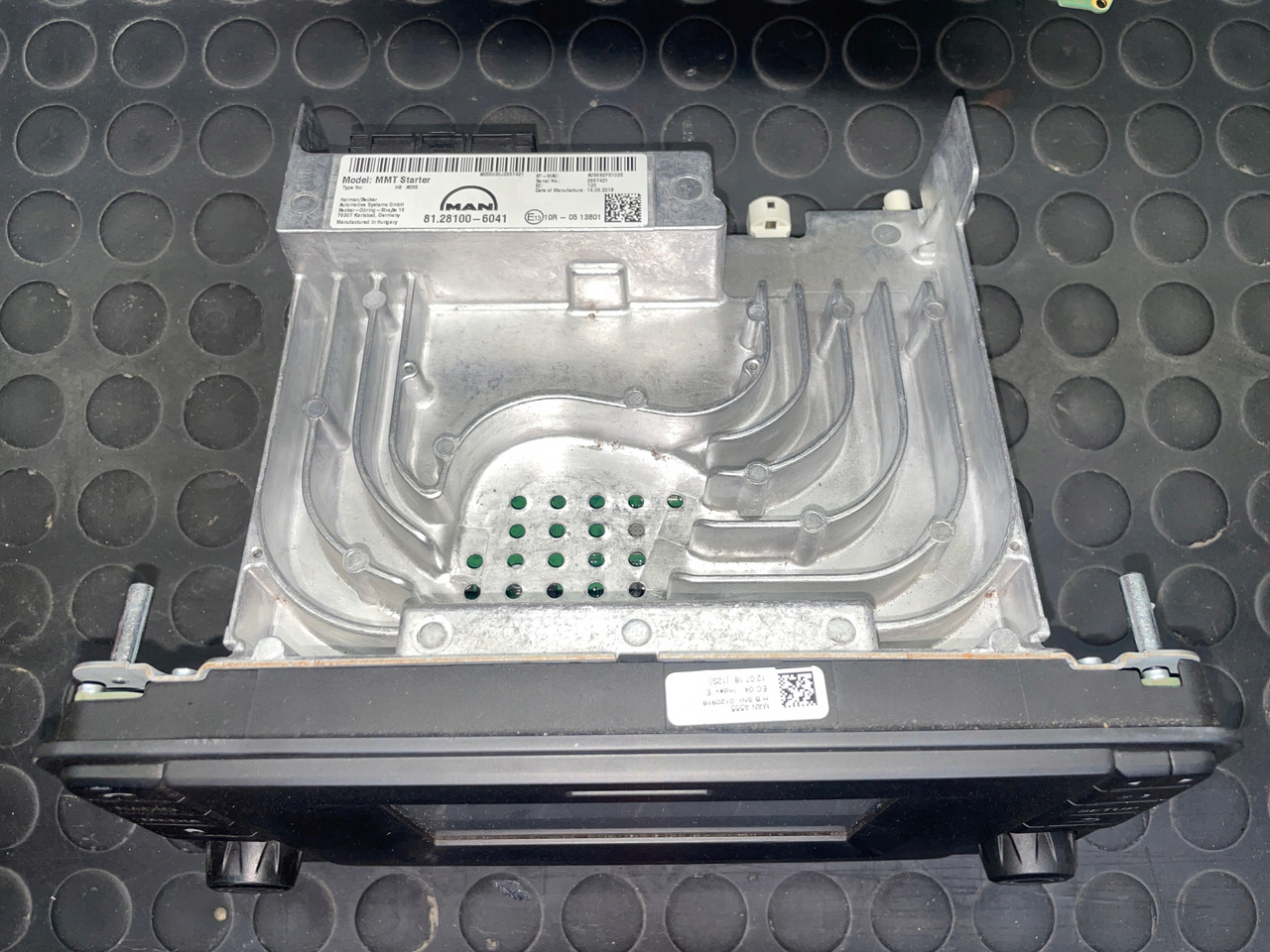 RADIO MAN TGX TGS TGL TGM EURO 6 NAWIGACJA 81281006041 - Navigation system for Truck: picture 2 RADIO MAN TGX TGS TGL TGM EURO 6 NAWIGACJA 81281006041 - Navigation system for Truck: picture 2