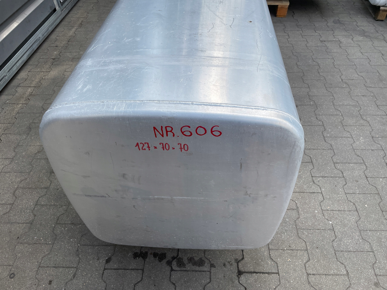 ZBIORNIK PALIWA 560 L IVECO STRALIS HI WAY - Fuel tank for Truck: picture 3 ZBIORNIK PALIWA 560 L IVECO STRALIS HI WAY - Fuel tank for Truck: picture 3