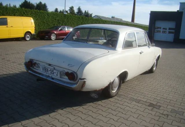 Ford Taunus - Car: picture 4 Ford Taunus - Car: picture 4