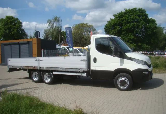 Iveco DAILY 40 C 17 3.0TDI CLIXSTAR PRAWOJAZDY E DO B 3400KGŁADOWNOŚCI - Flatbed van: picture 5 Iveco DAILY 40 C 17 3.0TDI CLIXSTAR PRAWOJAZDY E DO B 3400KGŁADOWNOŚCI - Flatbed van: picture 5