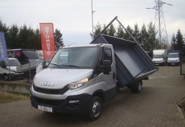 Iveco DAILY 50 C 17  3-STRONNA WYWROTKA 4.80M 3.5T - Tipper van: picture 1 Iveco DAILY 50 C 17  3-STRONNA WYWROTKA 4.80M 3.5T - Tipper van: picture 1
