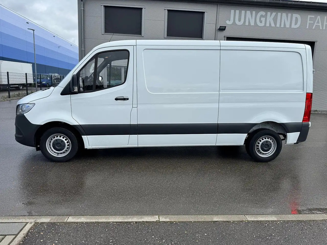 Mercedes-Benz Sprinter 215 CDI Flach Lang Klima FWD - Panel van: picture 3 Mercedes-Benz Sprinter 215 CDI Flach Lang Klima FWD - Panel van: picture 3