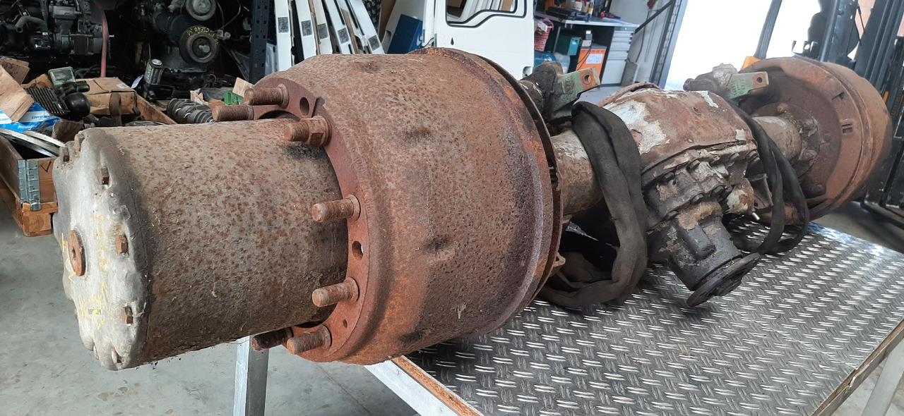 Gebrauchte MAN, Planetenachse, Artikel - Nr. : 81.99999 - 9999 - Rear axle for Truck: picture 5 Gebrauchte MAN, Planetenachse, Artikel - Nr. : 81.99999 - 9999 - Rear axle for Truck: picture 5