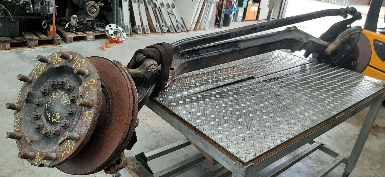 Gebrauchte MAN TGA 26.480, Vorderachse, Artikel - Nr. : 81.44001 - 3148 - Front axle for Truck: picture 3 Gebrauchte MAN TGA 26.480, Vorderachse, Artikel - Nr. : 81.44001 - 3148 - Front axle for Truck: picture 3