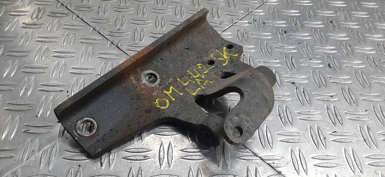 Gebrauchte Motorhalterung, DB 1735 SK, Typ OM 442 LA, Artikel - Nr. : 81.99999 - 9999 - Engine mount for Truck: picture 4 Gebrauchte Motorhalterung, DB 1735 SK, Typ OM 442 LA, Artikel - Nr. : 81.99999 - 9999 - Engine mount for Truck: picture 4