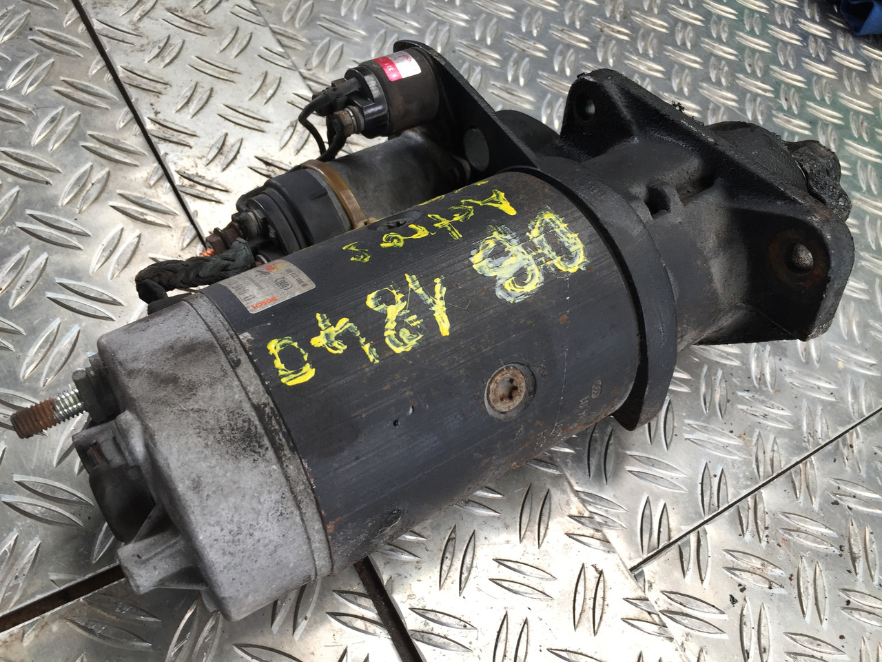 Gebrauchter Anlasser DB Actros 1840, Motor Typ : OM 501 LA, Artikel - Nr. : A 004 151 94 01 - Starter for Truck: picture 4 Gebrauchter Anlasser DB Actros 1840, Motor Typ : OM 501 LA, Artikel - Nr. : A 004 151 94 01 - Starter for Truck: picture 4